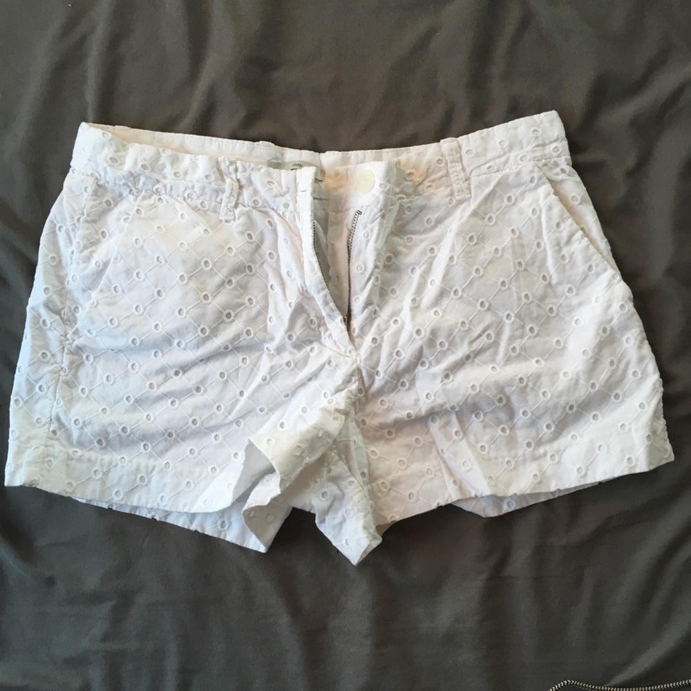Gap White Eyelet Pattern Shorts
